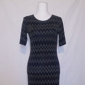 LuLaRoe Julia Dress Green/Gold/Black Small